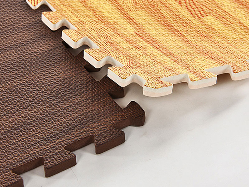 木纹地垫